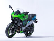 Kawasaki 2023: ¡2 motos eléctricas confirmadas, prototipo de moto híbrida y motor de hidrógeno! 3 Kawasaki HEV hibrida prototipo 2