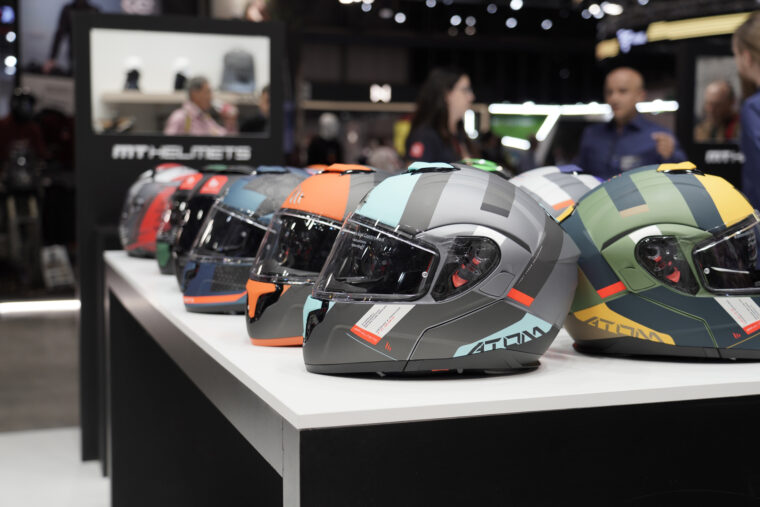 MT Helmets 2023: la marca española presenta sus cascos en el EICMA 2022 20 MT Helmets EICMA 2022 (1)