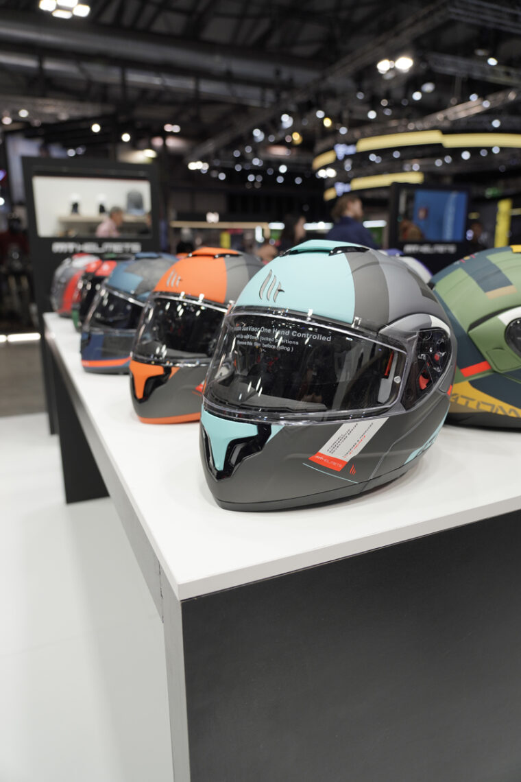 MT-Helmets-EICMA-2022 (2)