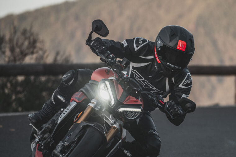 MT Helmets KRE+-7215