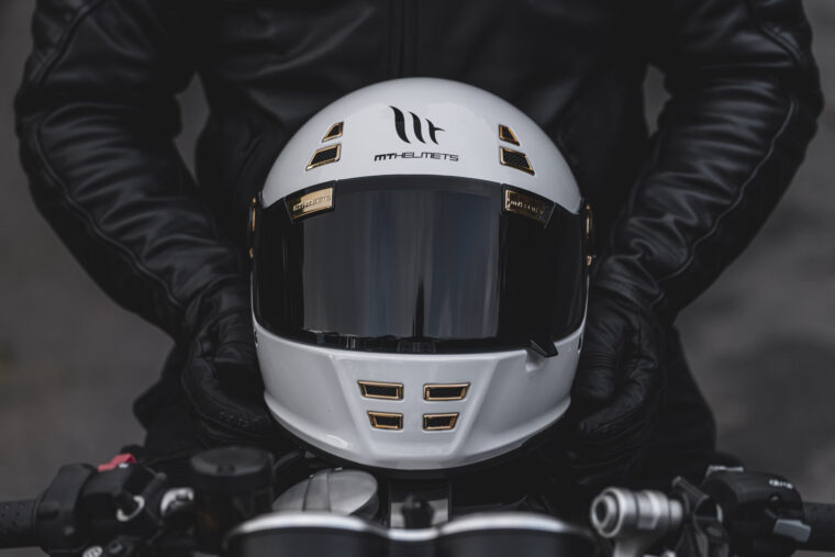 MT-Jarama-Solid-A0-Gloss-126