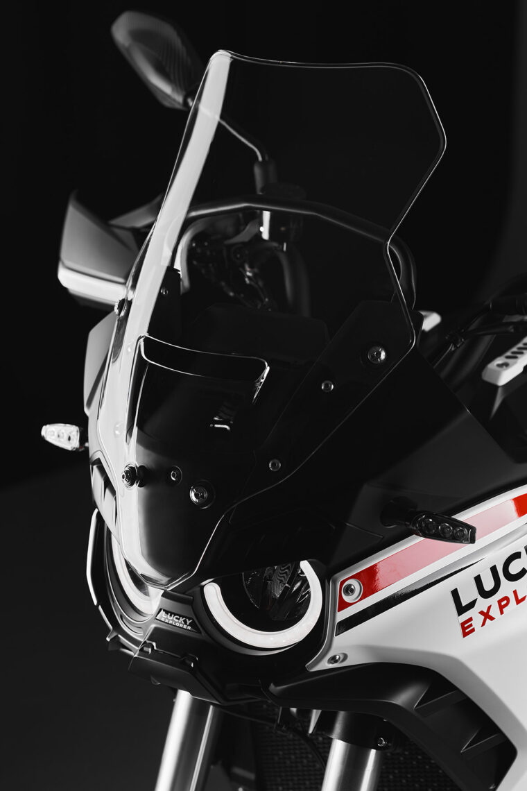 MV-Agusta-Lucky-Explorer-5.5-2023-detalles13