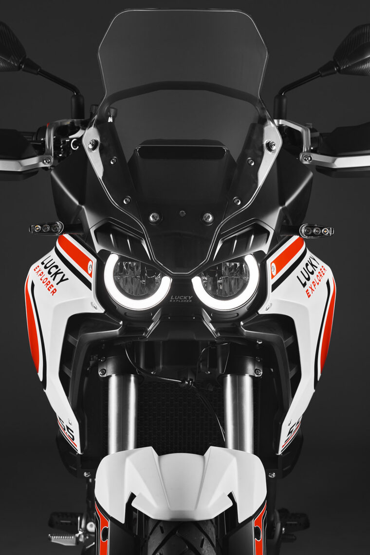 MV-Agusta-Lucky-Explorer-5.5-2023-detalles14