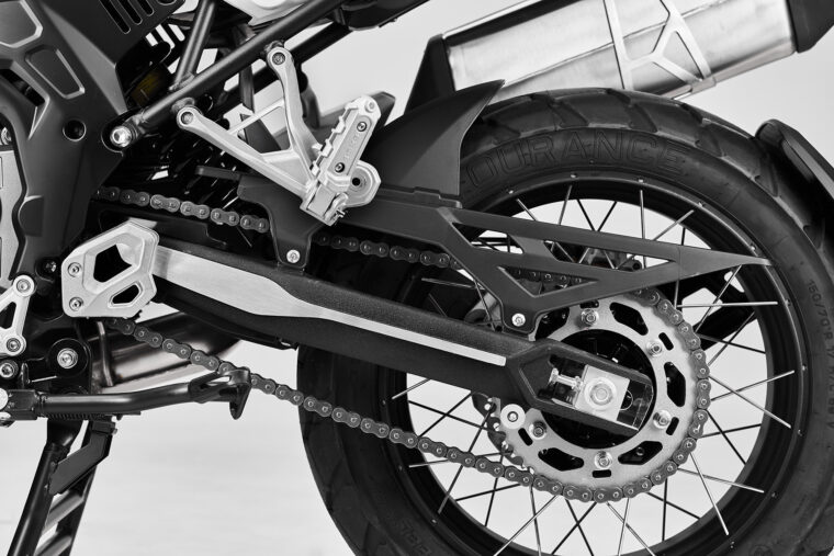 MV-Agusta-Lucky-Explorer-5.5-2023-detalles33