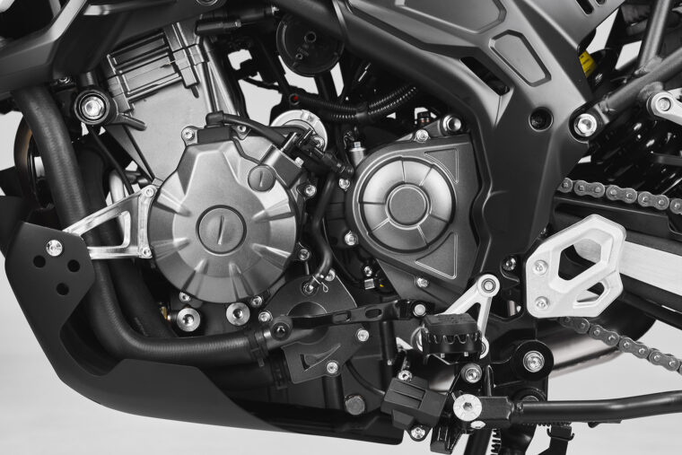 MV-Agusta-Lucky-Explorer-5.5-2023-detalles34