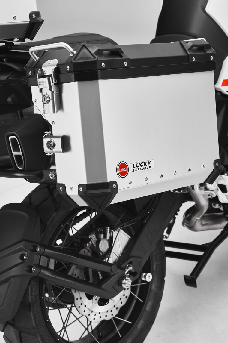 MV-Agusta-Lucky-Explorer-5.5-2023-detalles37