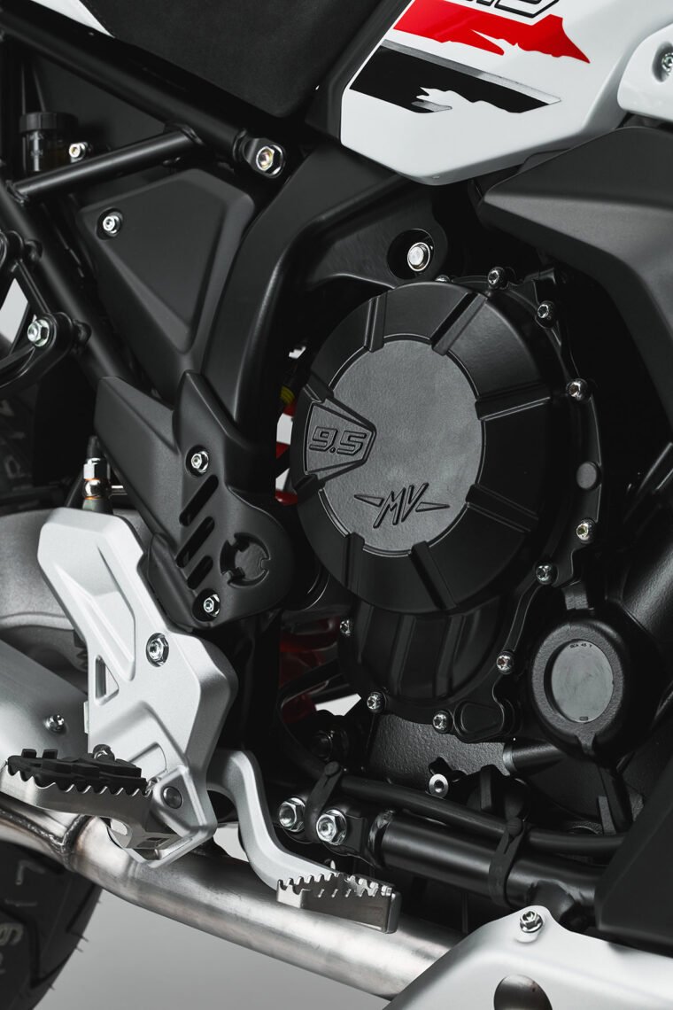 MV-Agusta-Lucky-Explorer-9.5-2023-detalles1