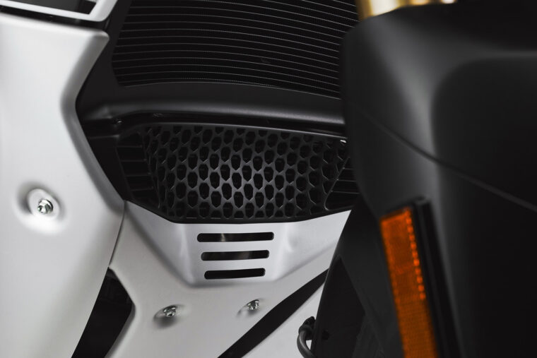 MV-Agusta-Lucky-Explorer-9.5-2023-detalles2