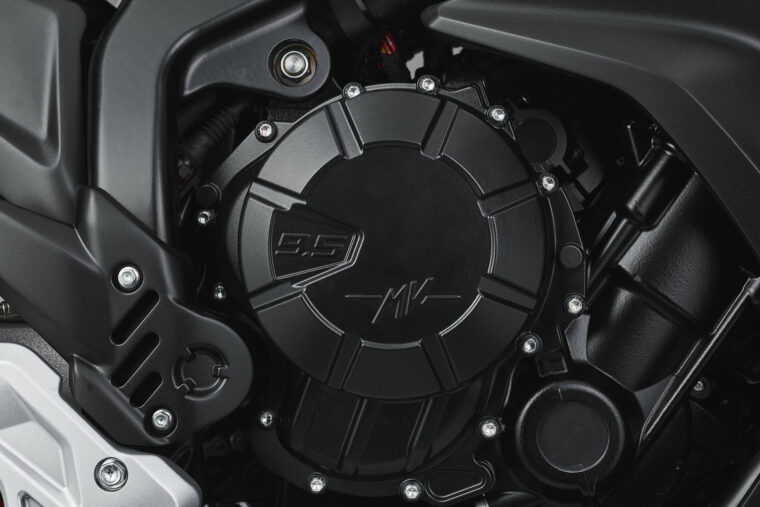 MV-Agusta-Lucky-Explorer-9.5-2023-detalles27