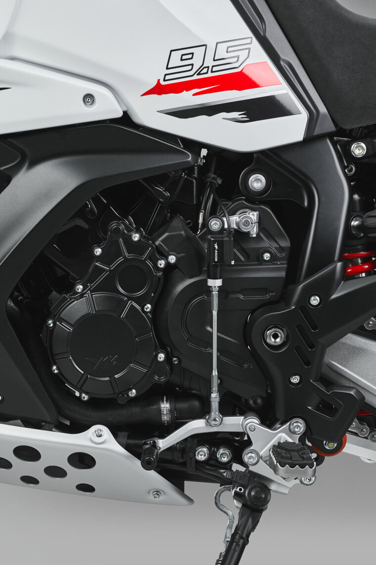 MV-Agusta-Lucky-Explorer-9.5-2023-detalles5