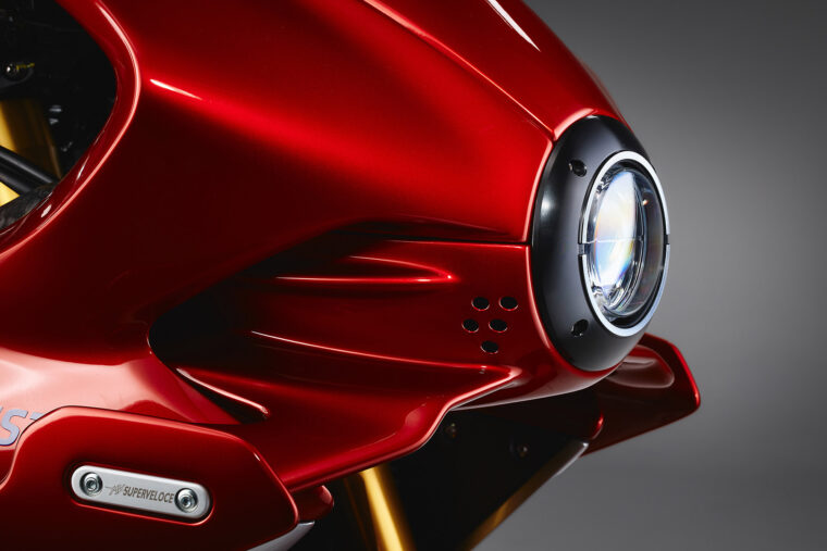 MV-Agusta-Superveloce-1000-Serie-Oro-detalles58