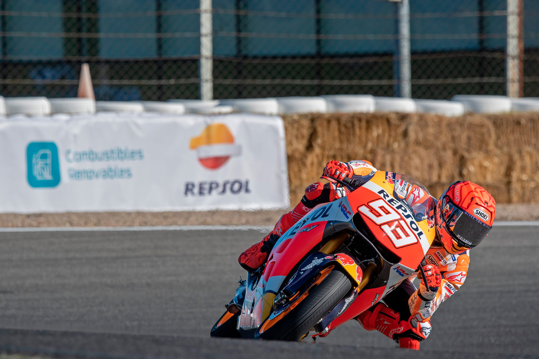Marc Márquez prueba en el Jarama el combustible renovable de Repsol 4 Marc Marquez evento Repsol Jarama biocombustible 3