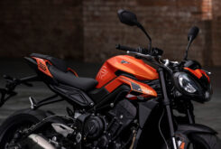 Triumph Street Triple R A2 2025 detalles3