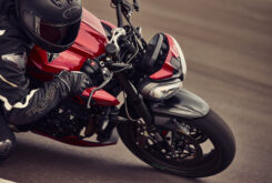Triumph Street Triple RS 2023 accion21