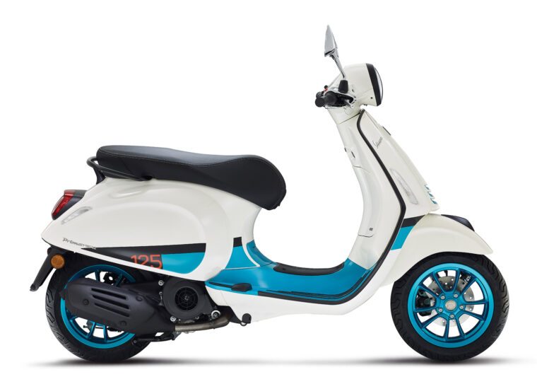 Vespa-Primavera-Color-Vibe-2023-blanco2