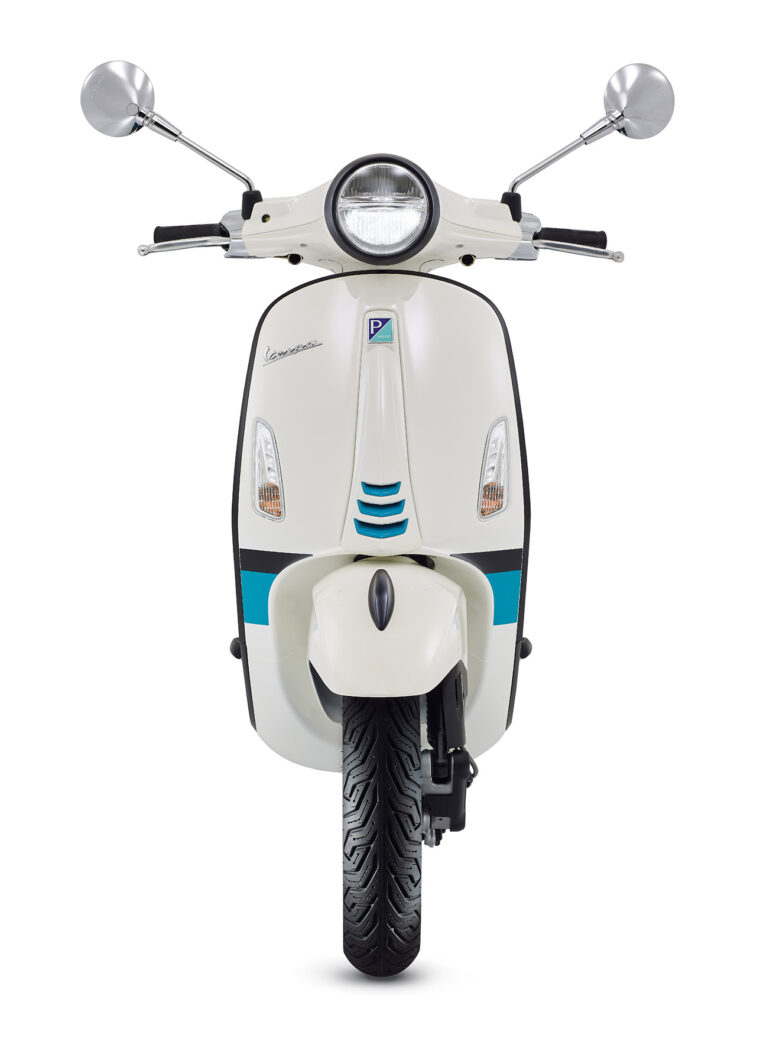 Vespa-Primavera-Color-Vibe-2023-blanco4