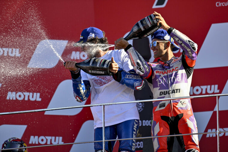 galería-despedida-suzuki-motogp-valencia-2022 (9)