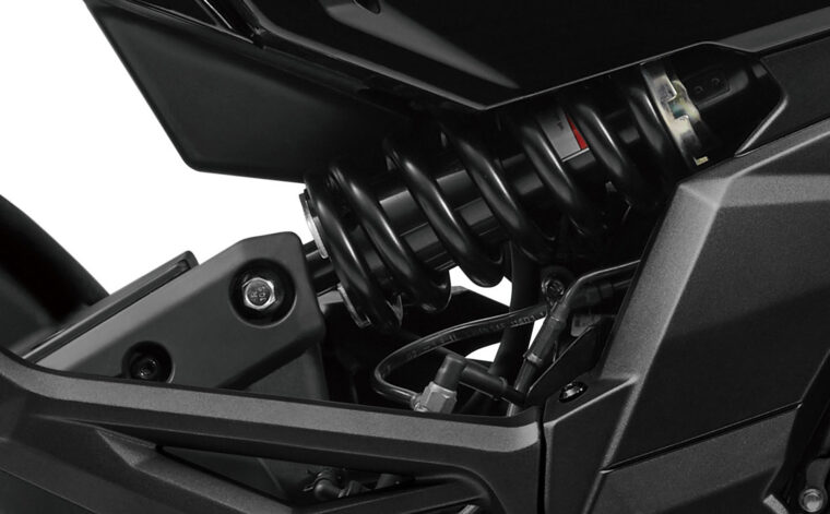 CFMoto-650NK-2022 - 9