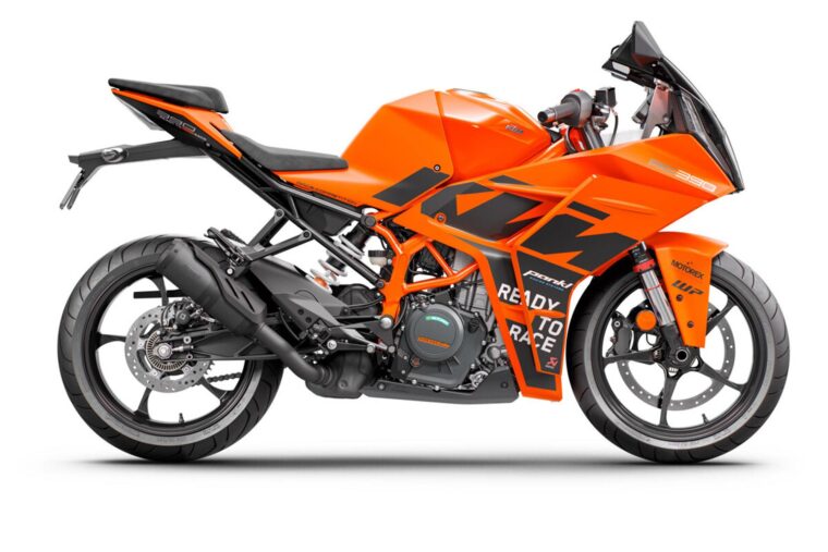 KTM RC 390 2023 3