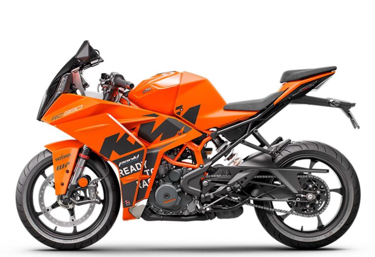 KTM-RC-390-2023- - 7