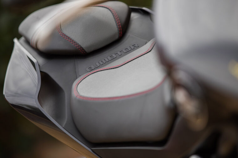 QJ Motor SRK 400 202318