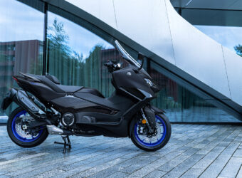 Yamaha TMAX 2024 13