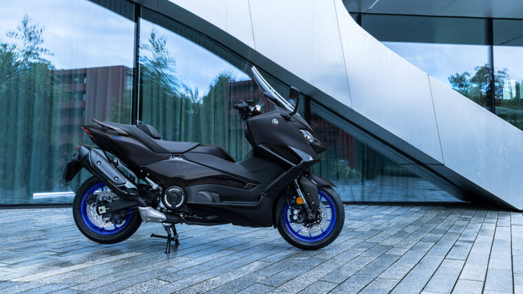 Yamaha TMAX 2024 13