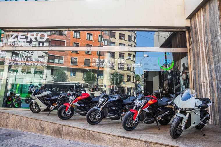 Zero Motorcycles lanza una promoción con hasta 3.500 euros de descuento 5 Zero E Basque Route 202232