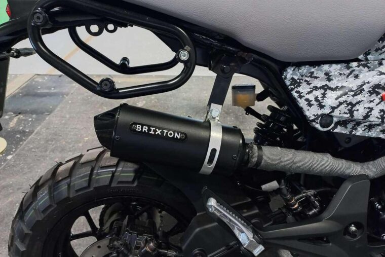 brixton-crossfire-125-XS-SW-Motech - 2