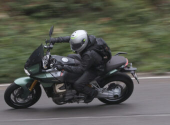 video prueba moto guzzi v100 mandello 1