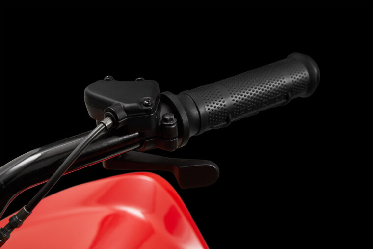 CFMoto-CForce-110-2023- - 16