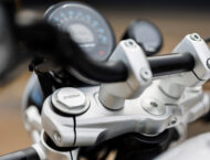 MBKWeb Royal Enfield Super Meteor 650 2023 Valencia15