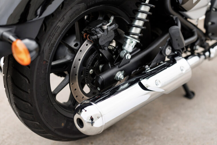 MBKWeb_Royal_Enfield_Super_Meteor_650_2023_Valencia - 18