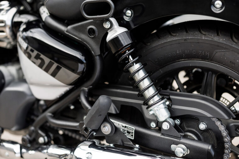 MBKWeb_Royal_Enfield_Super_Meteor_650_2023_Valencia - 26