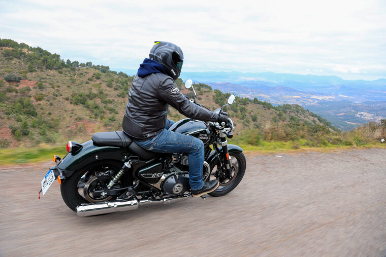 MBKWeb_Royal_Enfield_Super_Meteor_650_2023_Valencia - 7