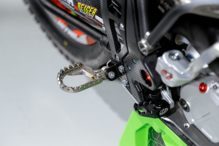 Vertigo-Nitro-Titanium-R-2023-8