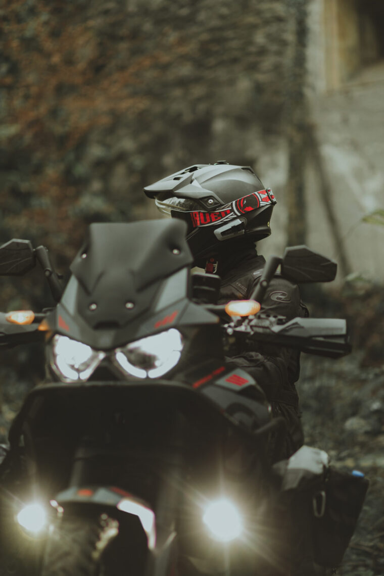 Cardo-Packtalk-Custom (7)