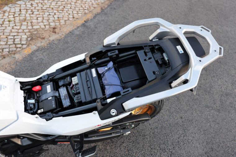 Honda-Transalp-2023-detalles - 8