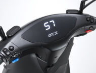 Ionex, la marca de motos eléctricas de KYMCO, llega a España 14 IONEX S7 ABS 2023 blanco4