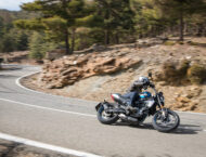 Prueba CFMoto 300 cl x Heritage opinion 8