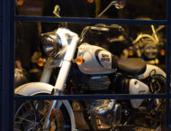 Royal Enfield inaugura su nuevo concesionario oficial en Madrid 25 Royal Enfield Liberte Madrid inauguracion 11