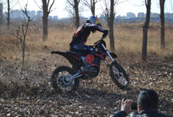 Trinity Panthera: Nueva moto eléctrica de enduro ¡con 4 marchas! 10 Trinity Panthera 2023 12