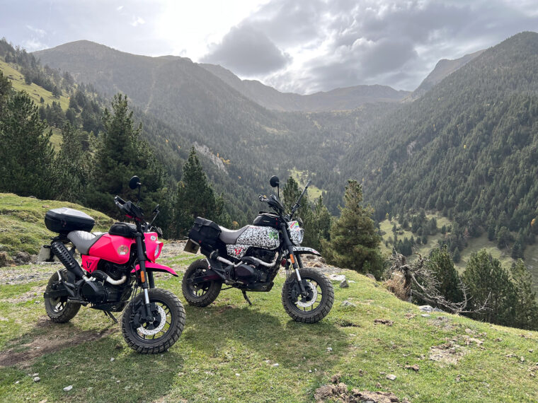 Brixton-Crossfire-125-XS-concurso-SW-Motech- - 6