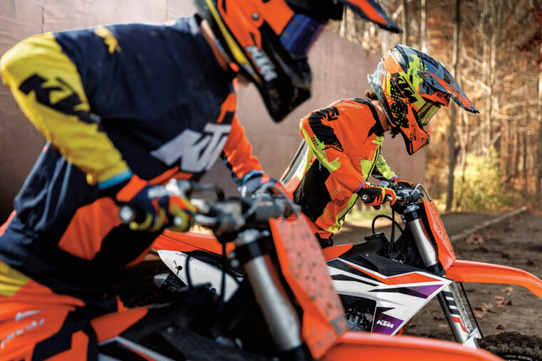 KTM-450-SX-F-300-SX-2024