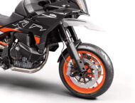 KTM 890 SMT 2023 18