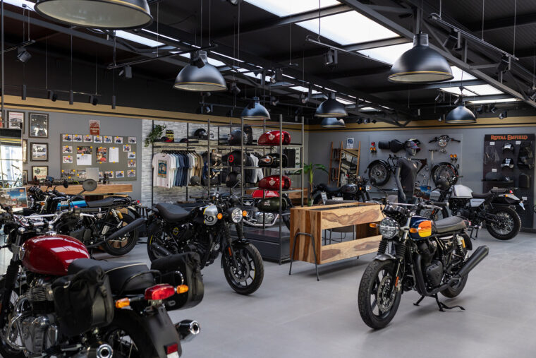 Royal-Enfield-Tiendas-Concept-Store - 9