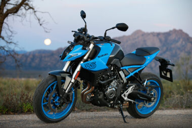 Suzuki GSX 8S 2023 precio detalles 10