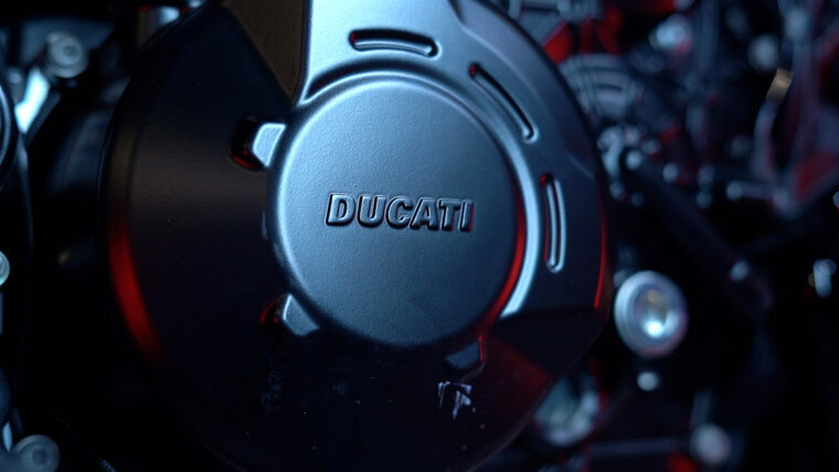ducati-diavel-v4-2023-mbk - 15