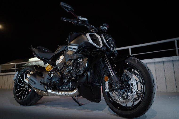 ducati-diavel-v4-2023-mbk - 2