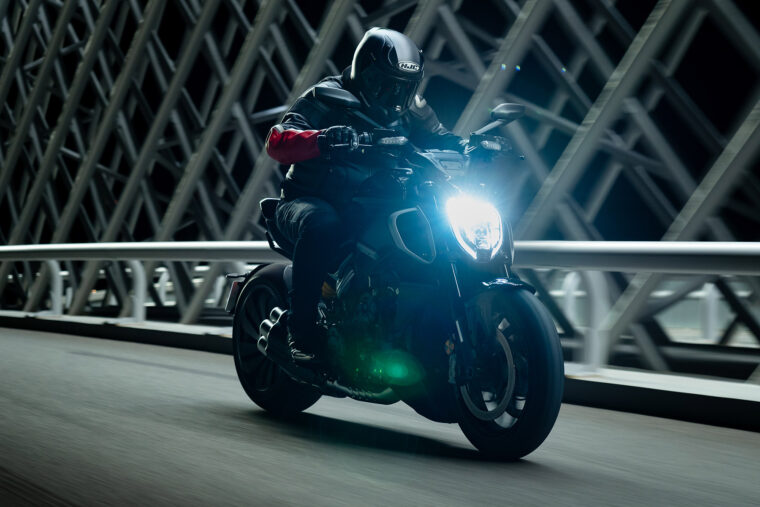ducati-diavel-v4-2023-mbk - 3